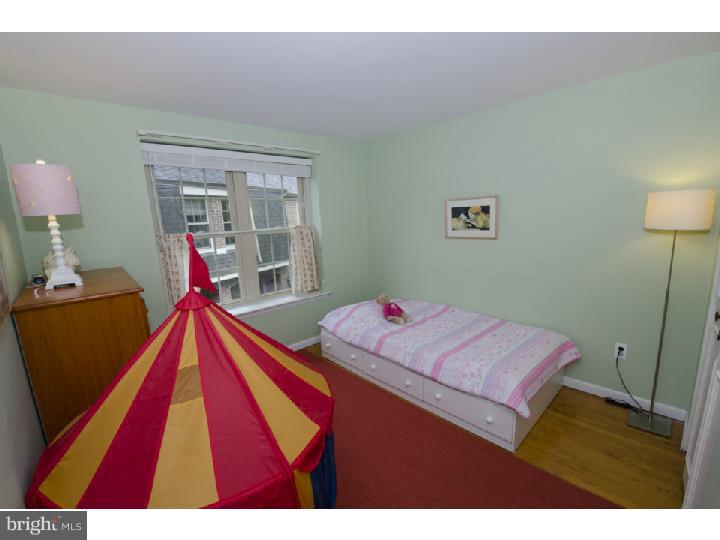 104 A Lantoga Road, Unit 5 Wayne, PA 19087 - Photo 12 of 16 Bedroom 2