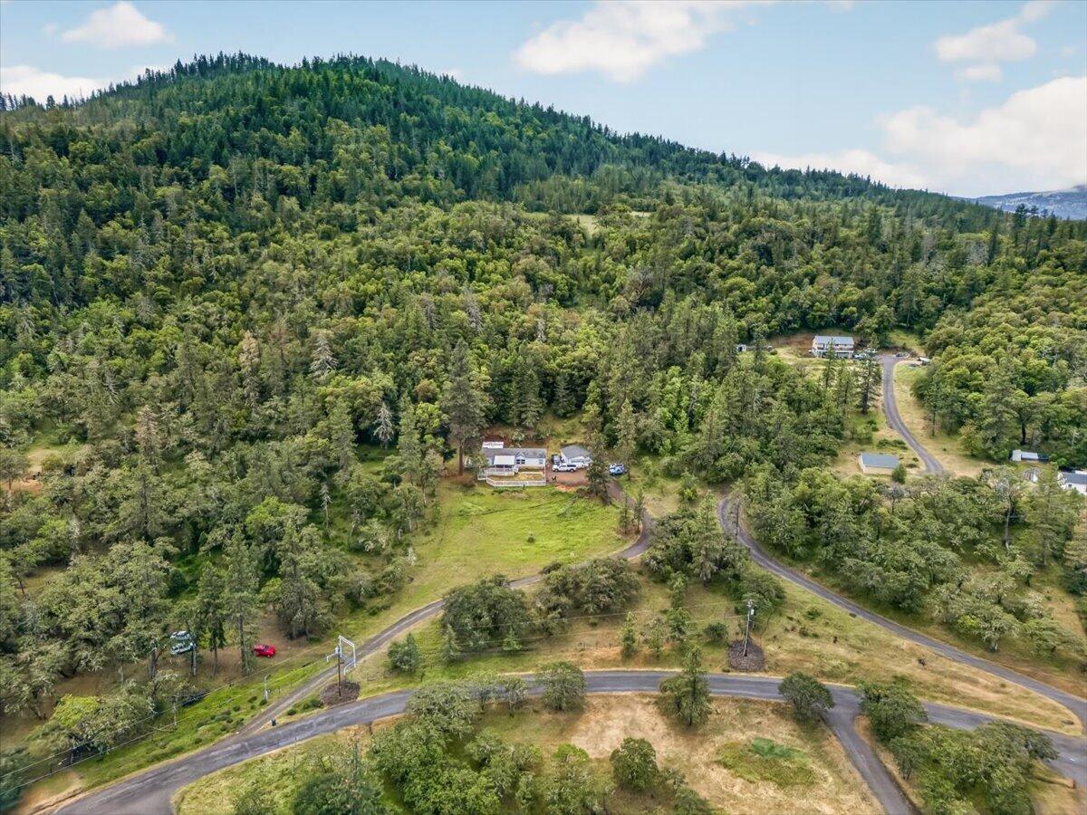 483 Wren Ridge Drive Eagle Point, OR 97524 - Photo 26 of 34 29-29