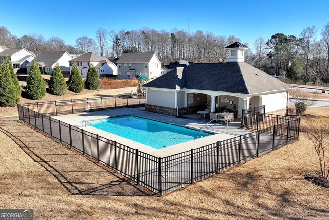 $3,100 | 6968 Manchester Drive, Flowery Branch, GA 30542
