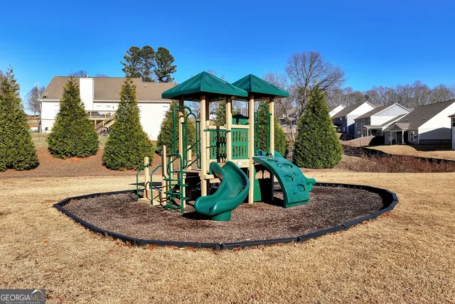 $3,100 | 6968 Manchester Drive, Flowery Branch, GA 30542