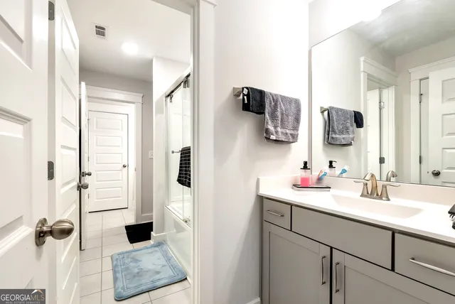 $3,100 | 6968 Manchester Drive, Flowery Branch, GA 30542