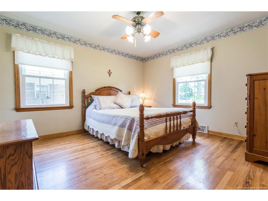 501 Windemere Road Clarksville, IN 47129 - Photo 22 of 32 Gallery Image 22