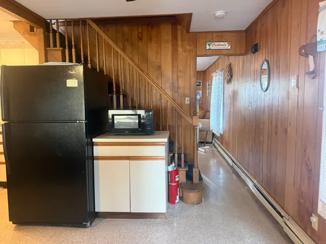 $2,500 | 797 East Broadway, Milford, CT 06460