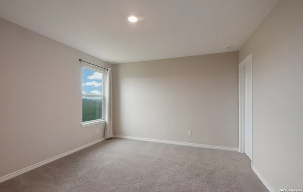 $2,150 | 15719 Selene View, San Antonio, TX 78245