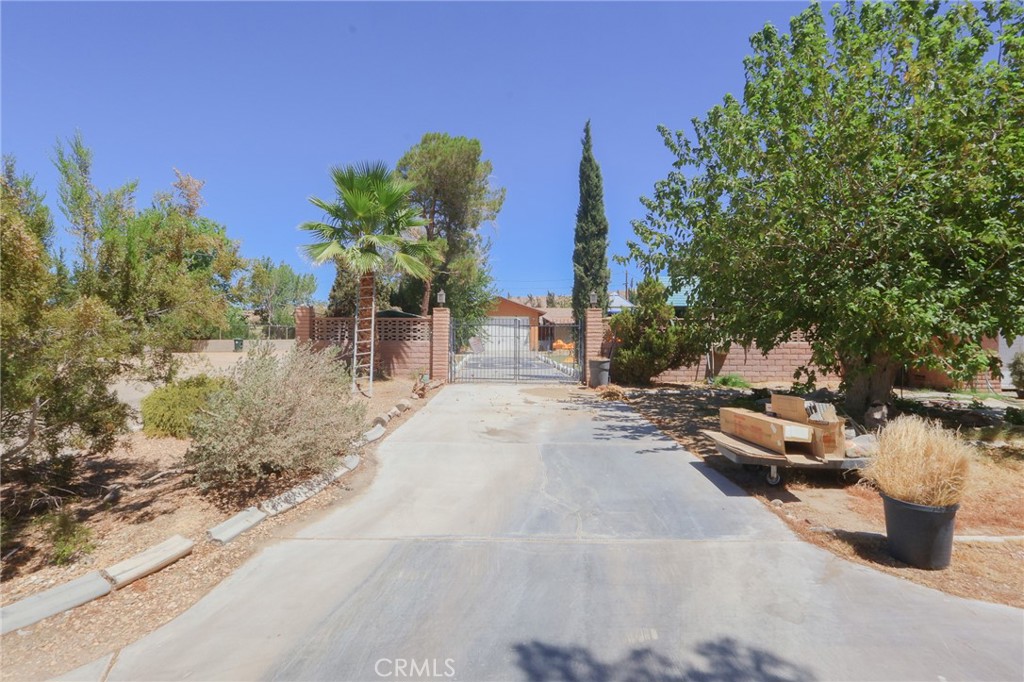 31582 Clay River Road Barstow, CA 92311 - Photo 22 of 24
