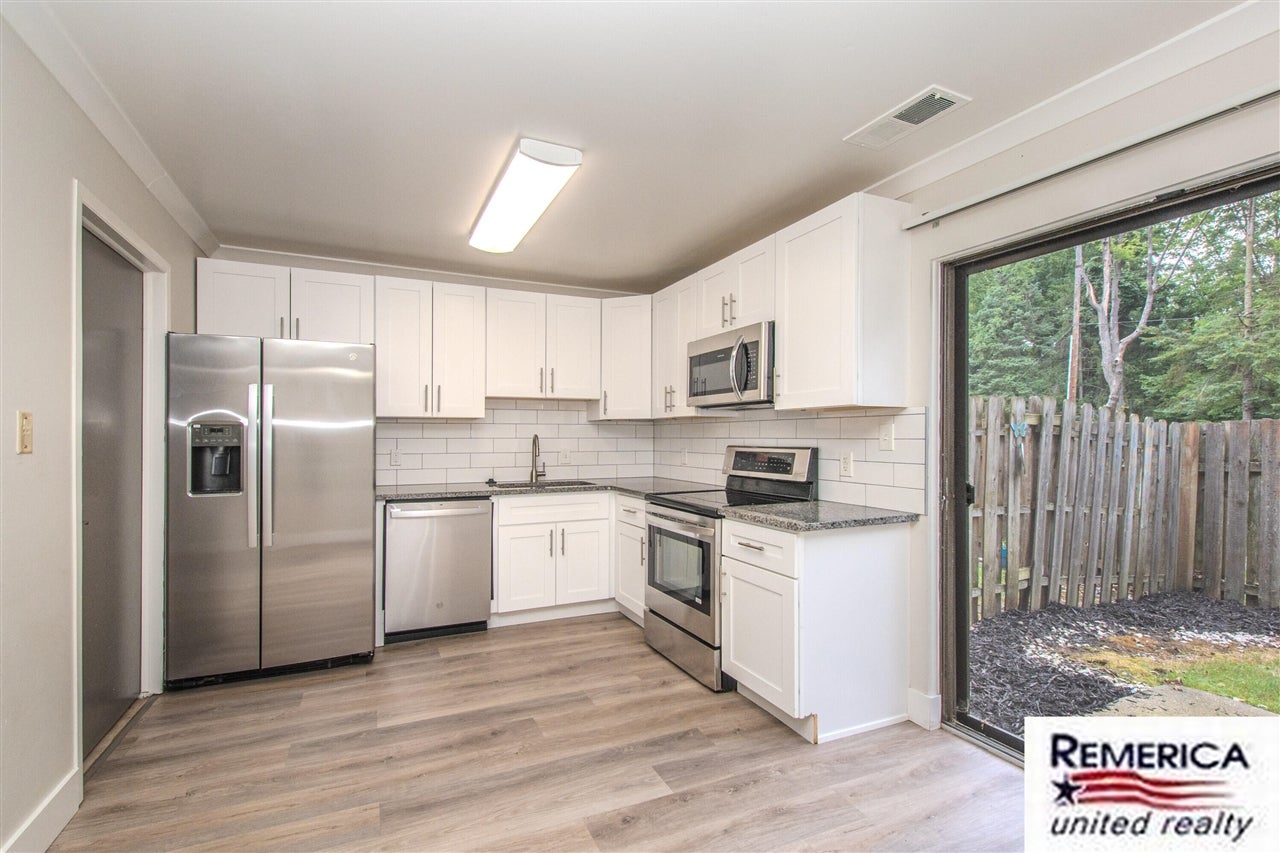 23532 Lahser Road Southfield, MI 48033 - Photo 10 of 23 Gallery Image 10