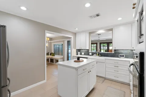 $699,000 | 2314 Hialeah Drive, Houston, TX 77018