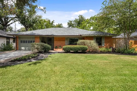 $699,000 | 2314 Hialeah Drive, Houston, TX 77018
