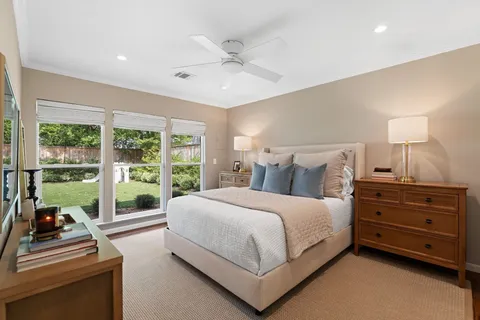 $699,000 | 2314 Hialeah Drive, Houston, TX 77018