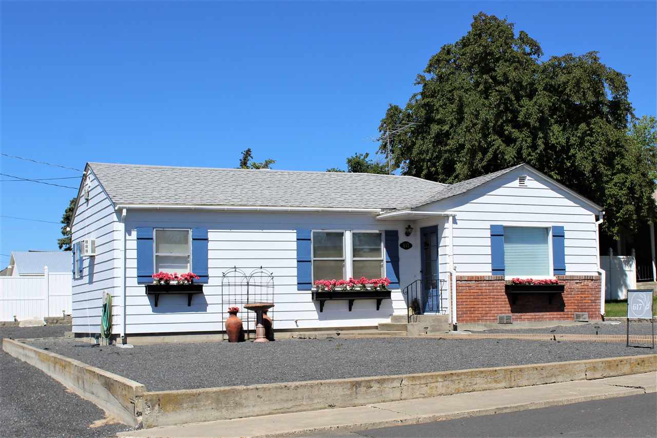 617 S Street Lind, WA 99341 - Photo 1 of 20
