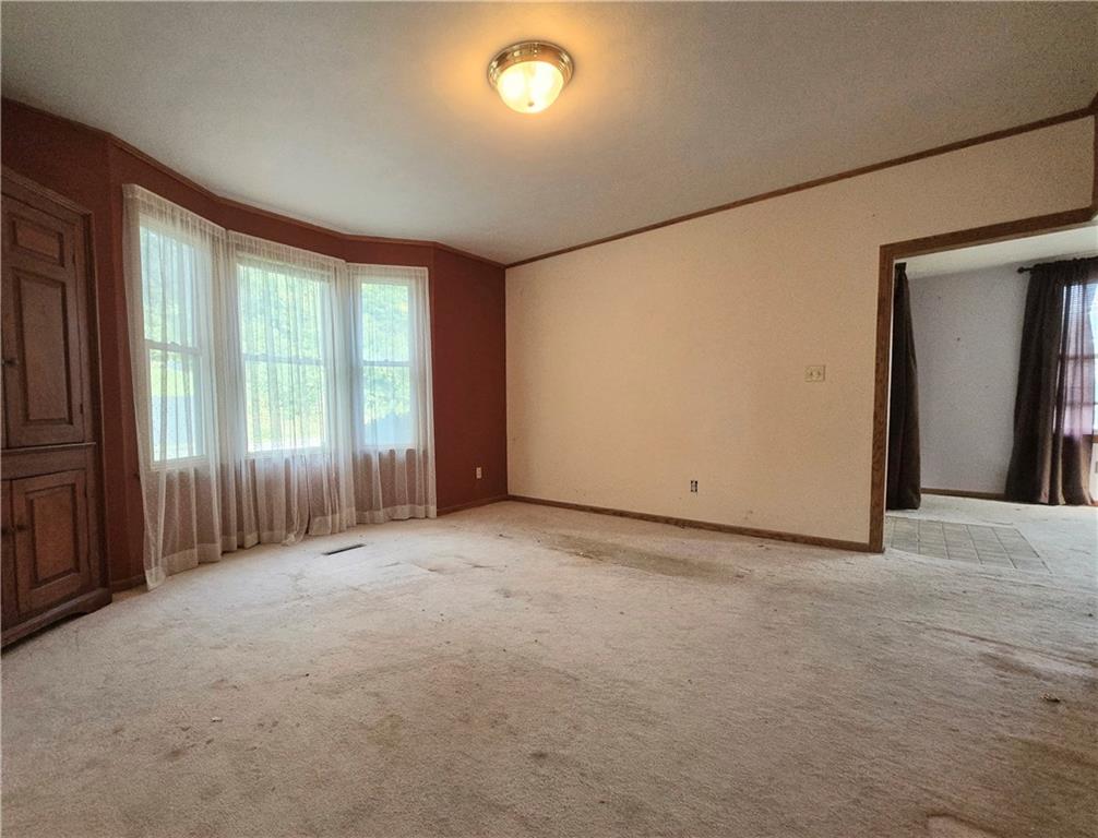 1731 Pulaski Road New Castle, PA 16105 - Photo 3 of 27 Gallery Image 3
