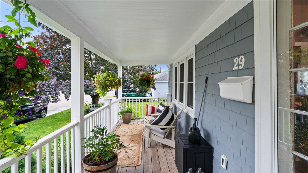 29 Burt Street Warwick, RI 02886 - Photo 8 of 46