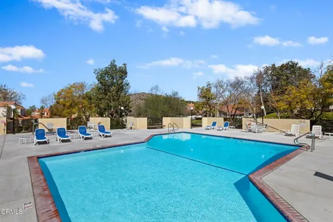 $629,900 | 6204 Corte Antigua, Camarillo, CA 93012