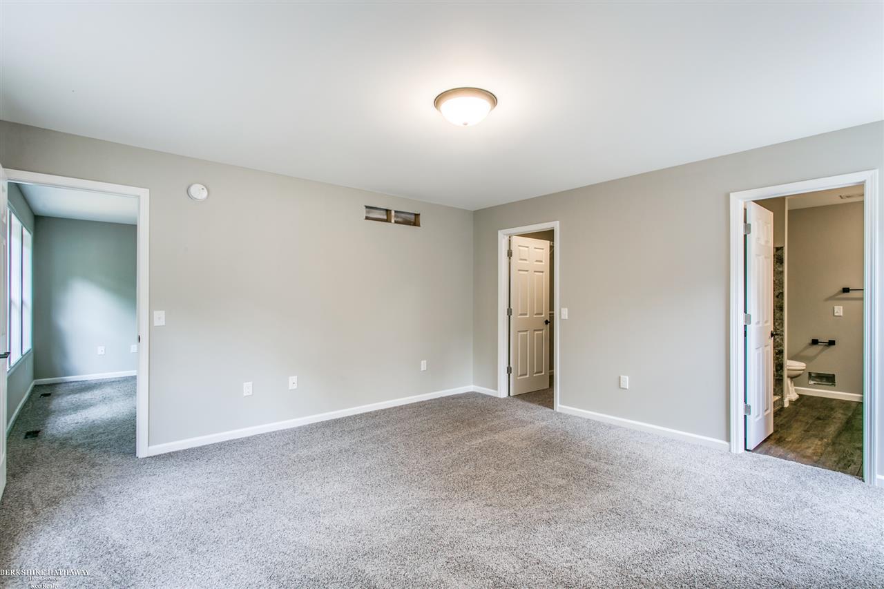3126 Mt Vernon Road Port Huron, MI 48060 - Photo 12 of 22 31351177-11.JPG