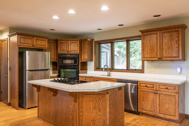 $299,900 | W664 Highway 35, Buffalo, WI 54629