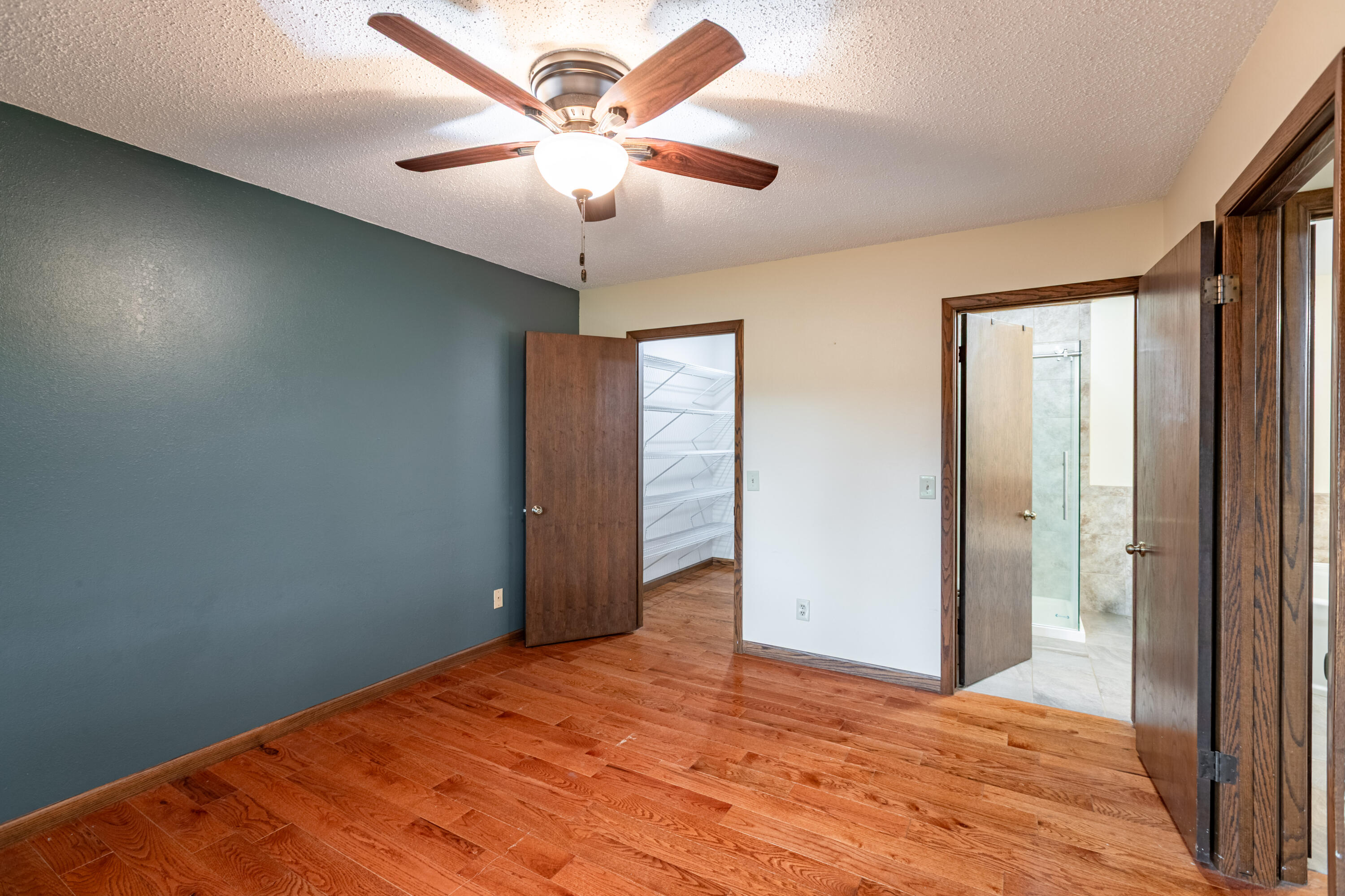 W664 Highway 35 Buffalo, WI 54629 - Photo 16 of 30 Primary bedroom w/walk-in and full bath access