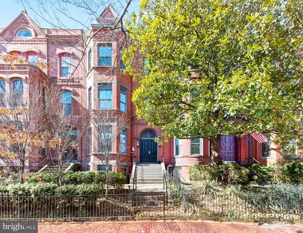 a view of a brick building