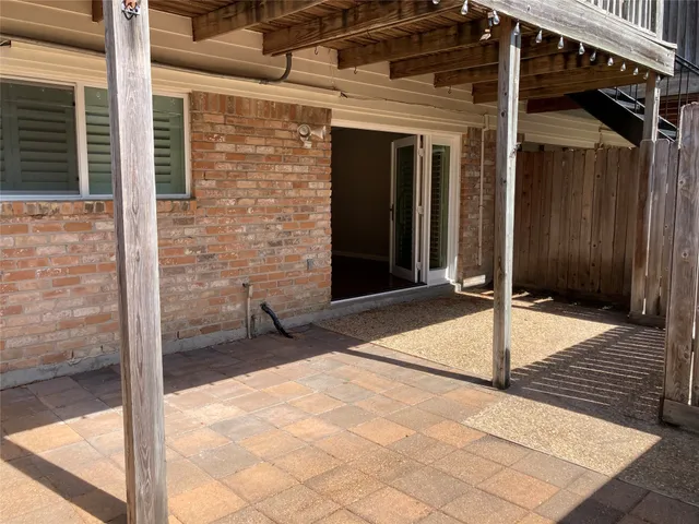 $1,700 | 881 Wax Myrtle Lane, Houston, TX 77079