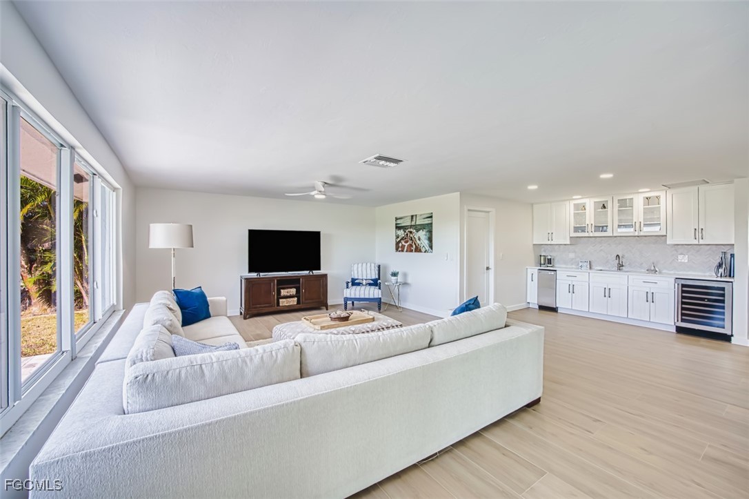 951 Sand Castle Road Sanibel, FL 33957 - Photo 13 of 47