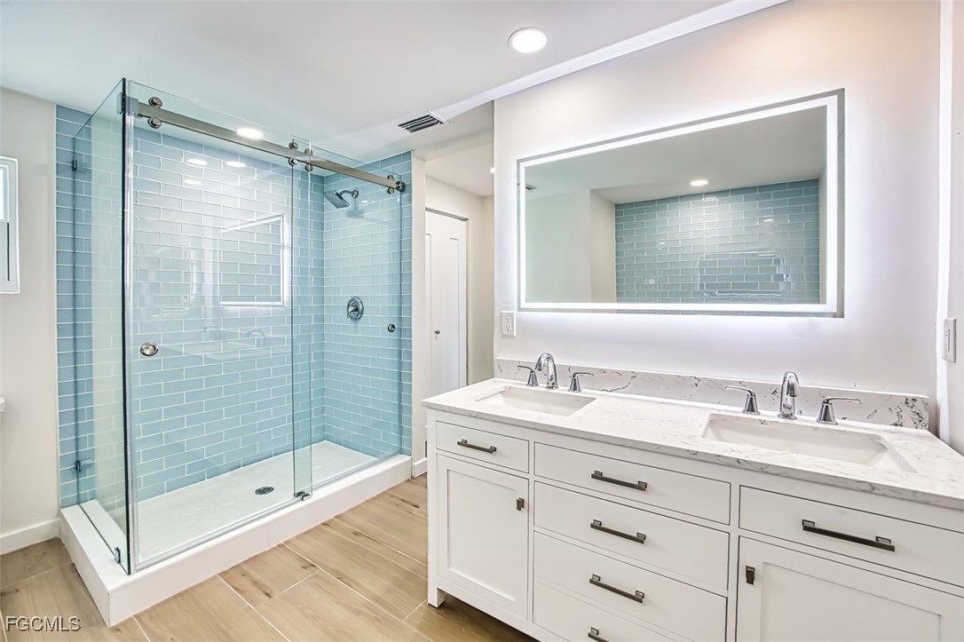 951 Sand Castle Road Sanibel, FL 33957 - Photo 29 of 47