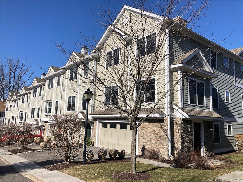 66 Grove Street, Unit B14 Ridgefield, CT 06877 - Photo 1 of 1