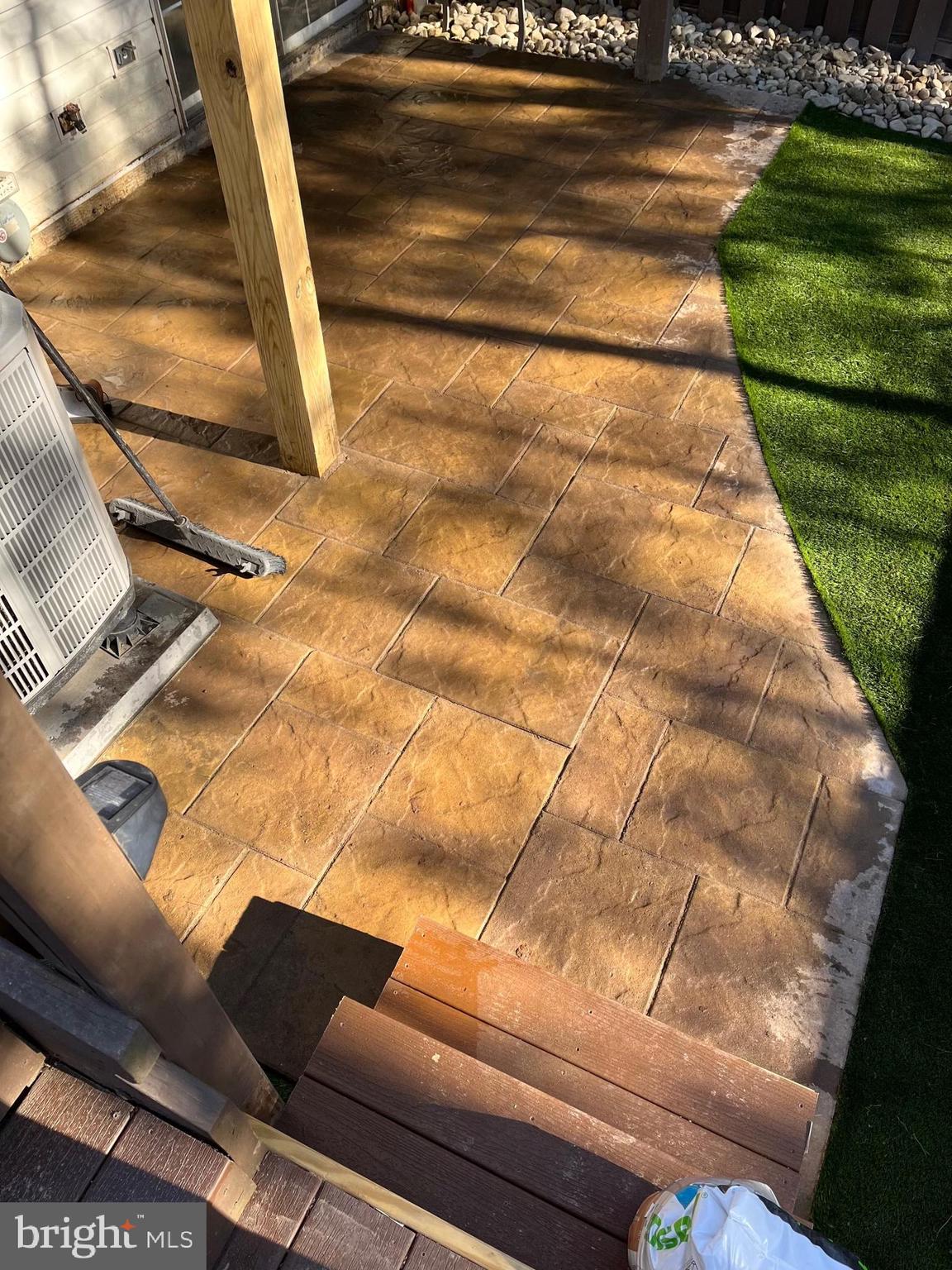 43315 Parlor Square Ashburn, VA 20147 - Photo 30 of 31 a view of sitting area