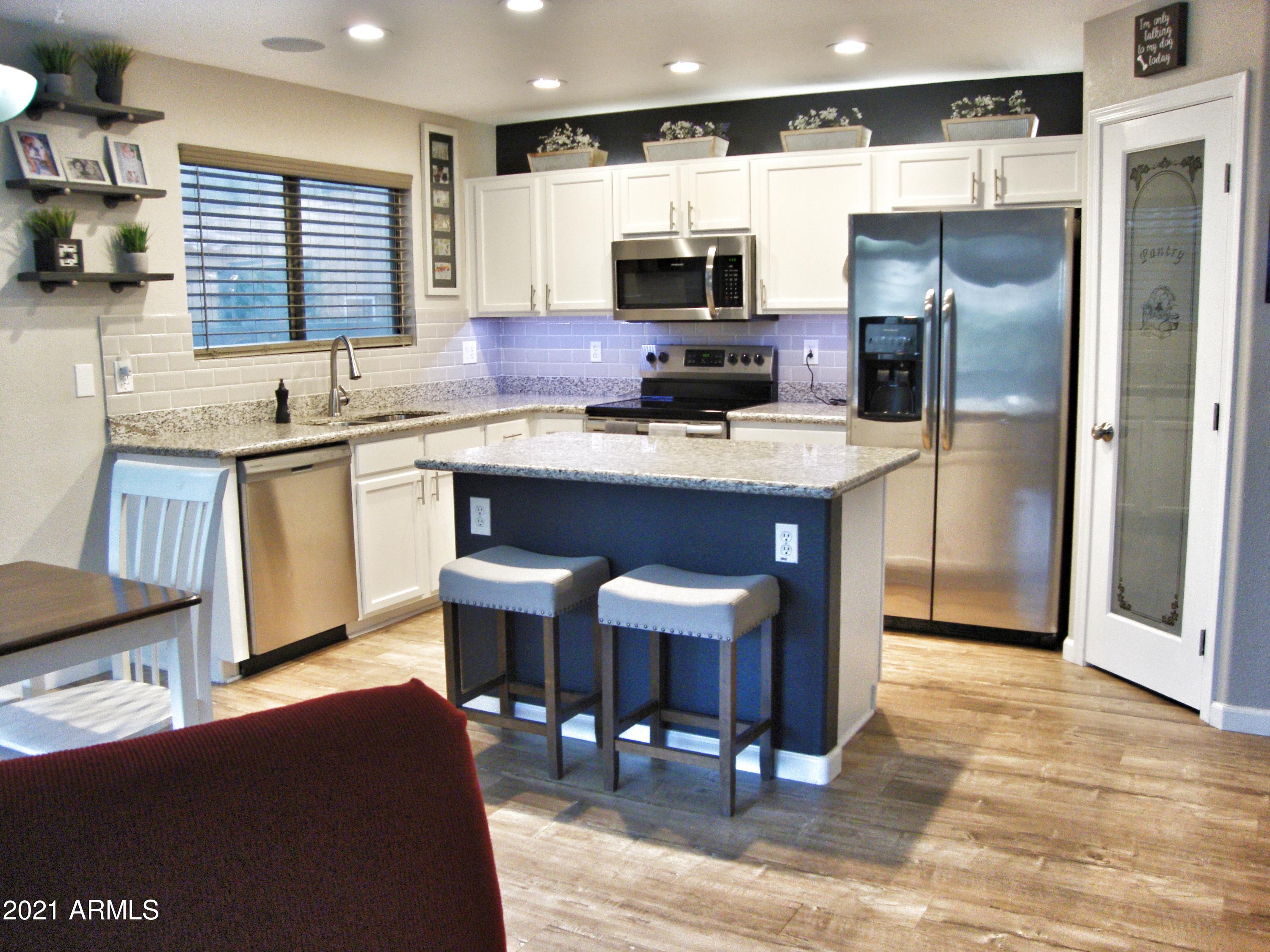 3458 South Bowman Road Apache Junction, AZ 85119 - Photo 5 of 20 DSC06201-01