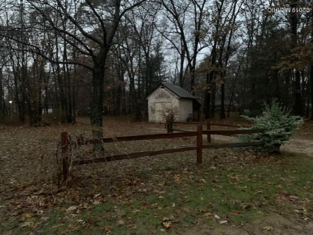 420 Rahn Street Muskegon, MI 49442 - Photo 6 of 28 IMG_1070
