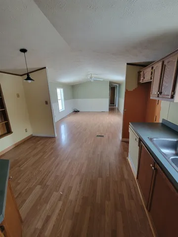 $59,900 | 20 Nicole Drive, St. Albans Town, VT 05478