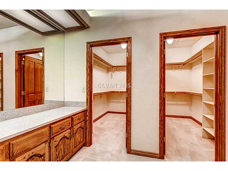 5 Quail Run Road Henderson, NV 89014 - Photo 16 of 35 Master Bath/Spa. Vanity and Large. 11x9 walk in closet