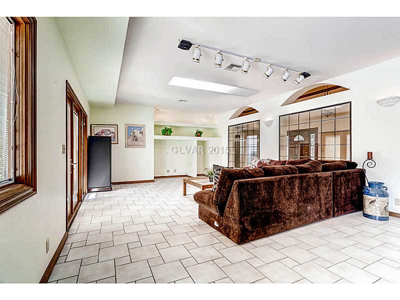 5 Quail Run Road Henderson, NV 89014 - Photo 24 of 35 Great Room.