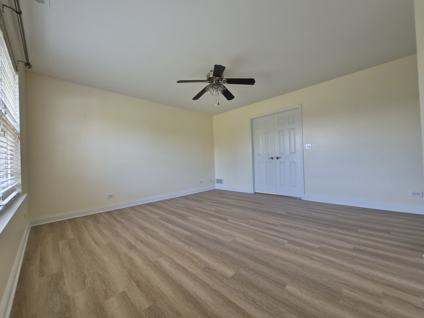 2355 Shiloh Drive Aurora, IL 60503 - Photo 26 of 40 wooden floor in an empty room with a window