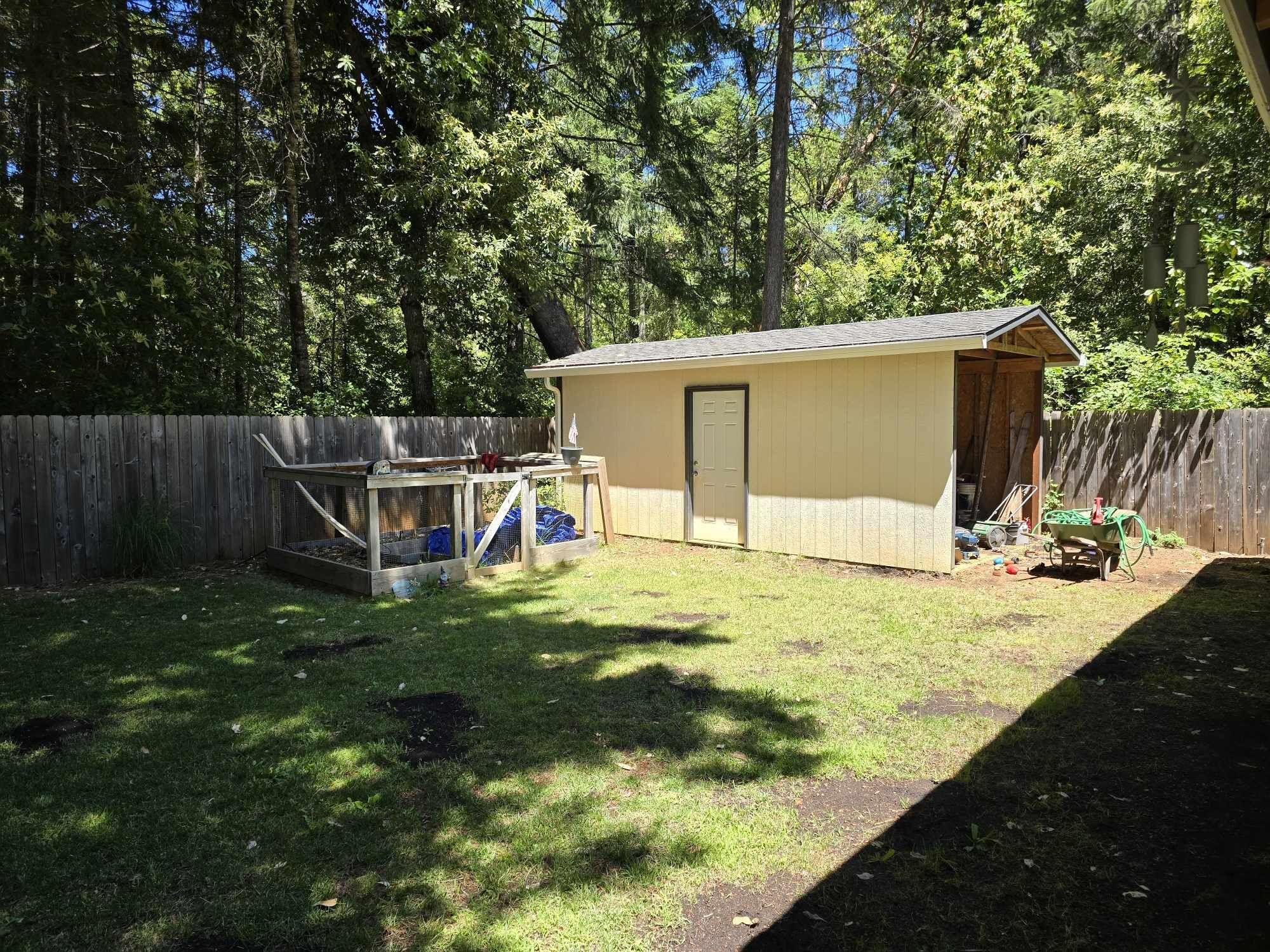488 Addison Lane Cave Junction, OR 97523 - Photo 20 of 22 488 7
