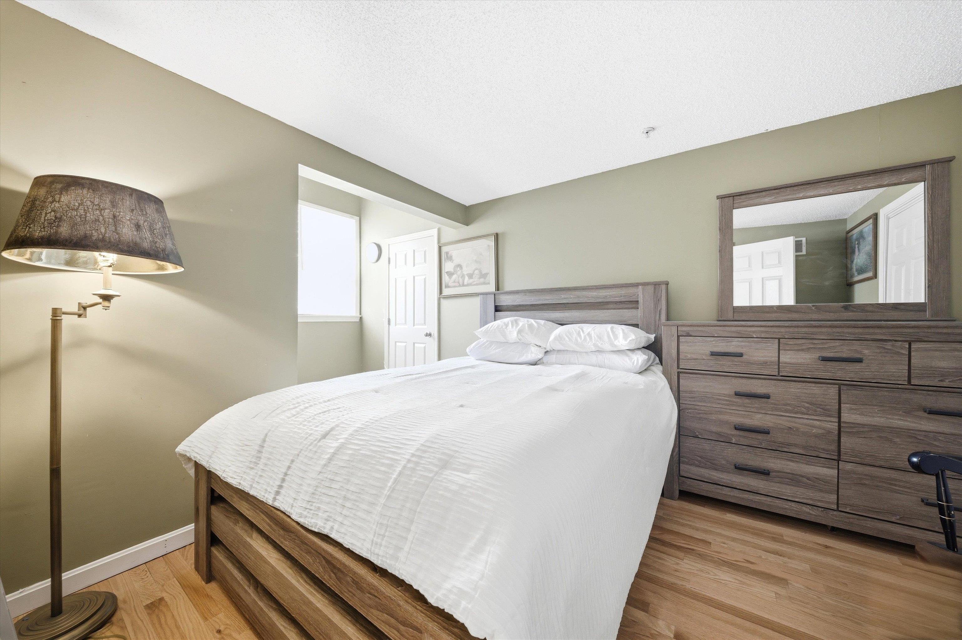218 Pheasant Run Road Hudson, NH 03051 - Photo 15 of 29 Gallery Image 15