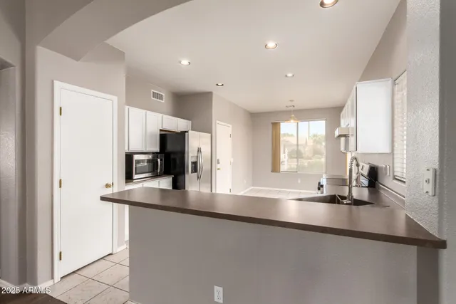 $2,445 | 21629 North 79th Drive, Peoria, AZ 85382