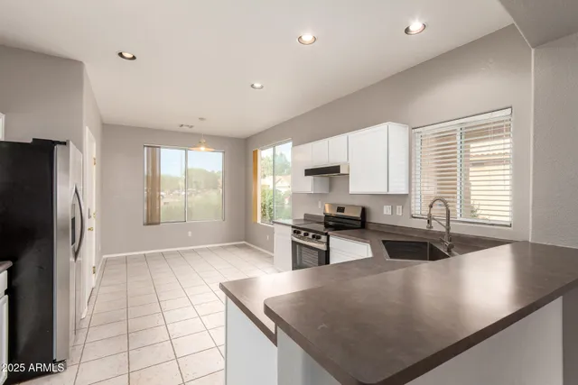 $2,445 | 21629 North 79th Drive, Peoria, AZ 85382