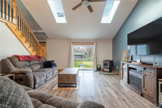 $359,900 | 8770 Sesh Road, Clarence, NY 14032