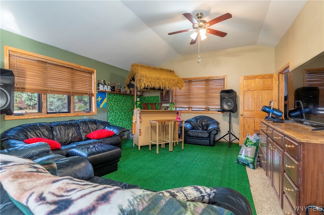 8770 Sesh Road Clarence, NY 14032 - Photo 26 of 36