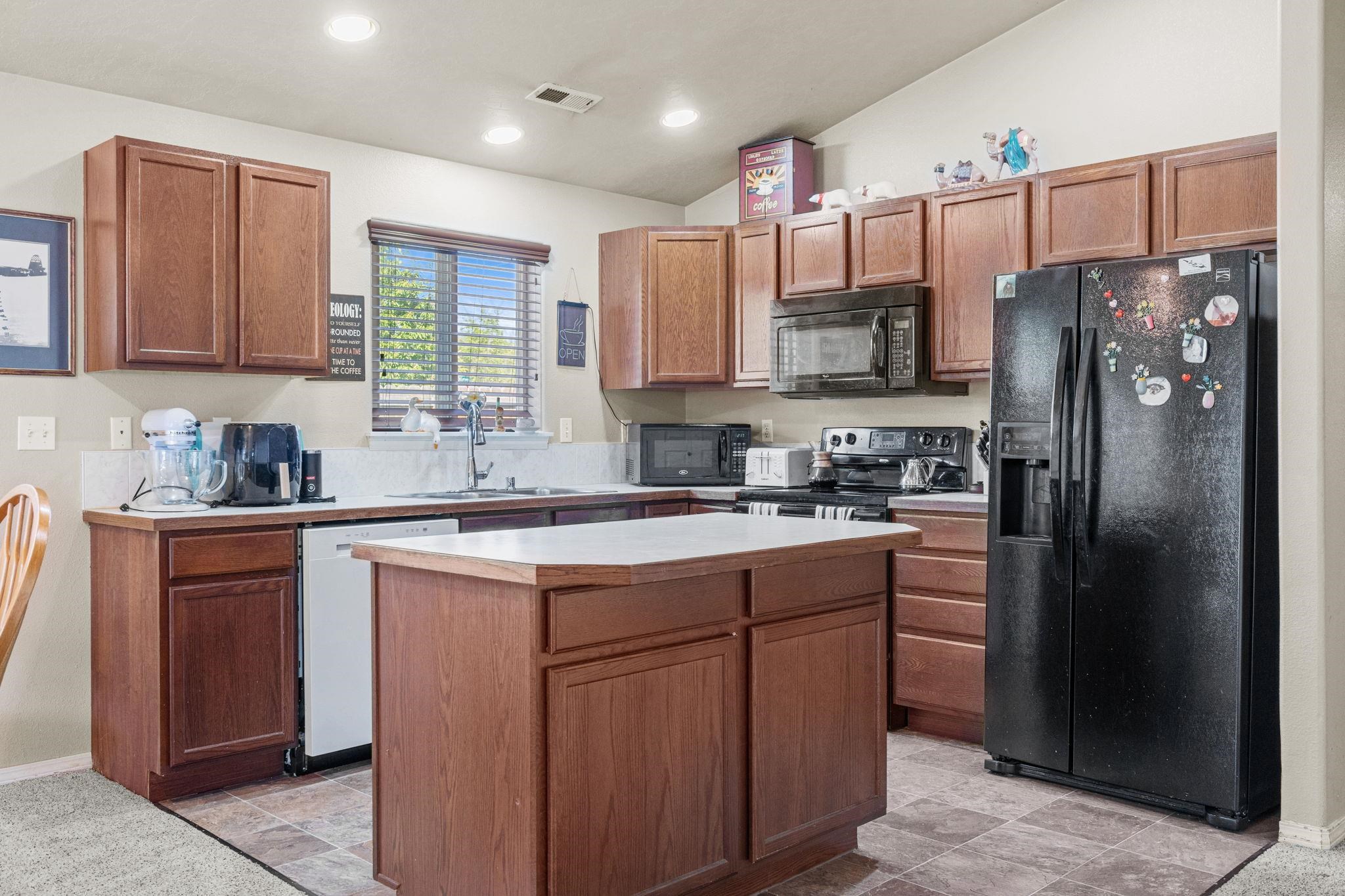 4323 North Farr Road Spokane Valley, WA 99206 - Photo 5 of 24