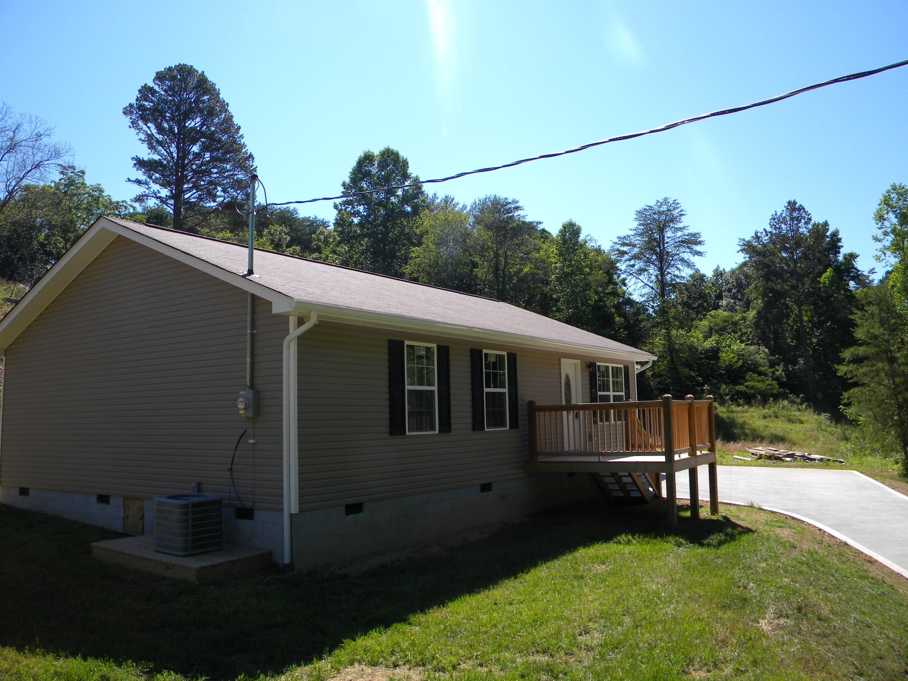 1258 Tramel Road Sevierville, TN 37862 - Photo 9 of 10 DSCN8461