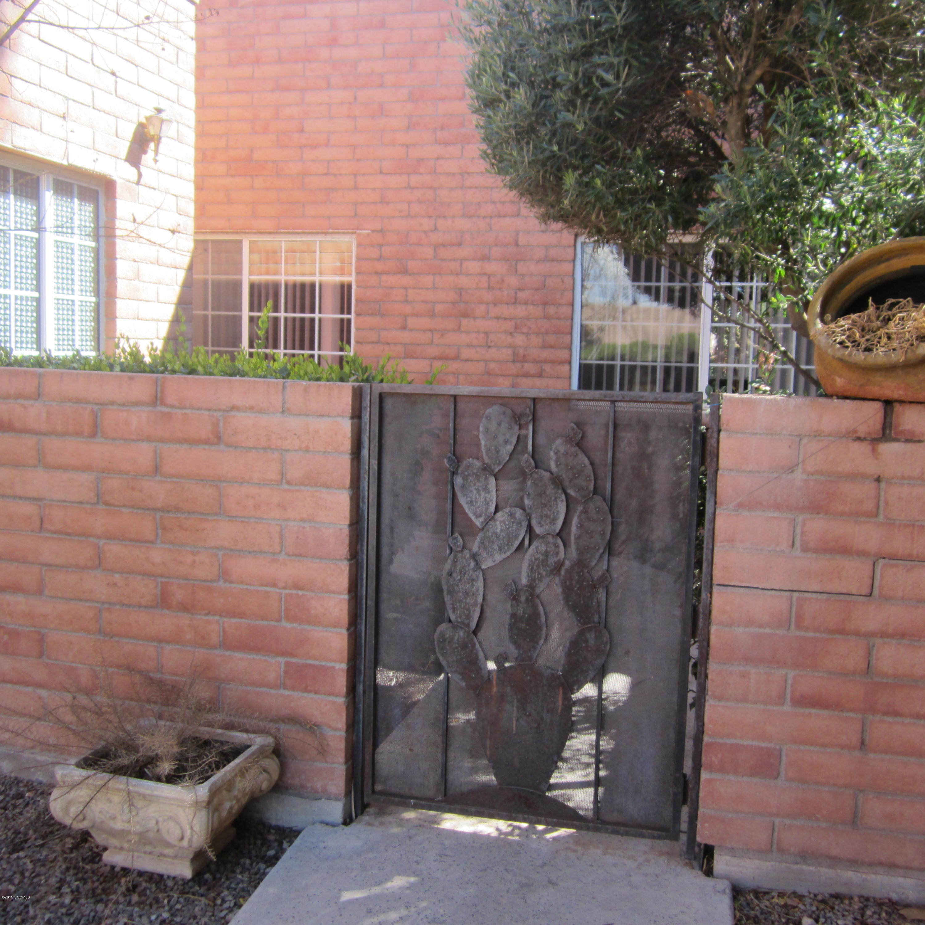 711 West Placita Herman Rivas Nogales, AZ 85621 - Photo 4 of 19