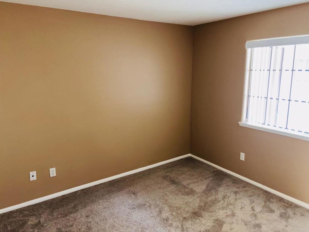 3545 Paseo De Francisco, Unit 225 Oceanside, CA 92056 - Photo 30 of 34 an empty room with a window