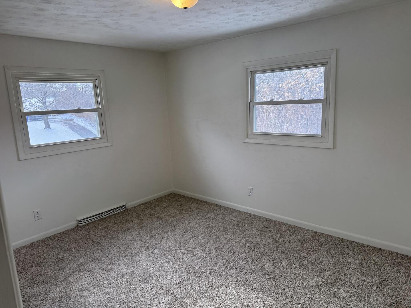2452 Florian Court Decatur, IL 62526 - Photo 13 of 28 an empty room with a window