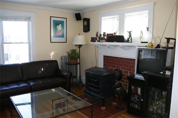 49-51 Benjamin Road Belmont, MA 02478 - Photo 4 of 28 Gallery Image 4