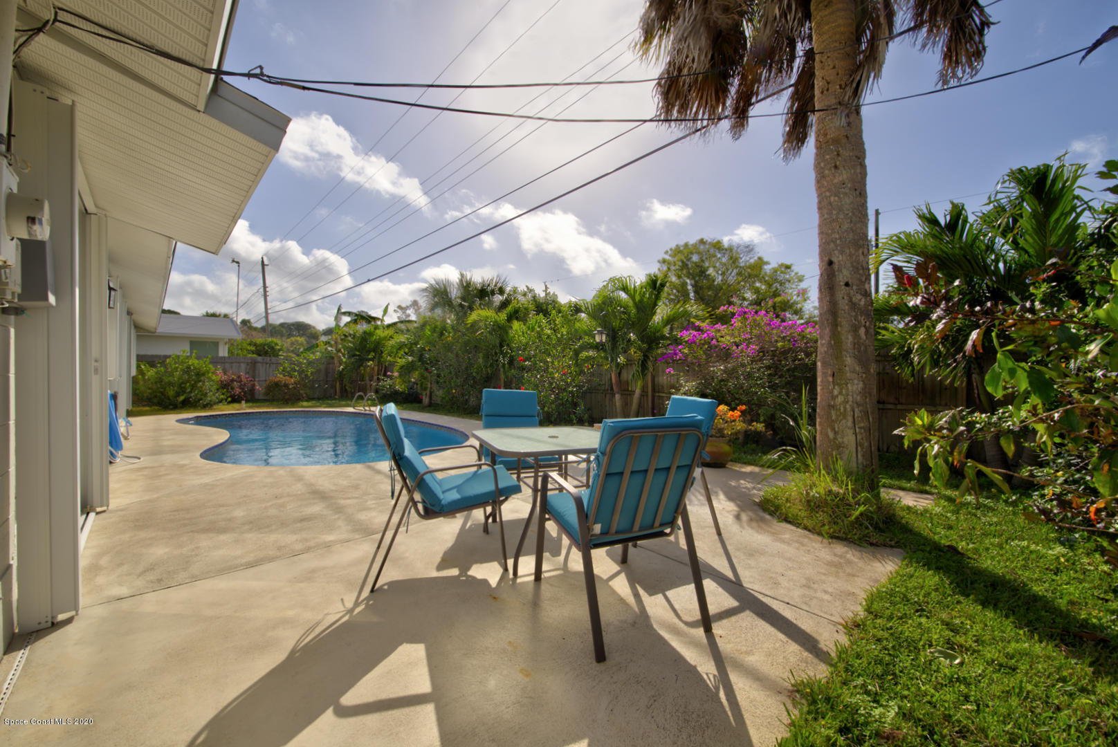 907 Jefferson Road Rockledge, FL 32955 - Photo 28 of 32 backyard with swimming pool