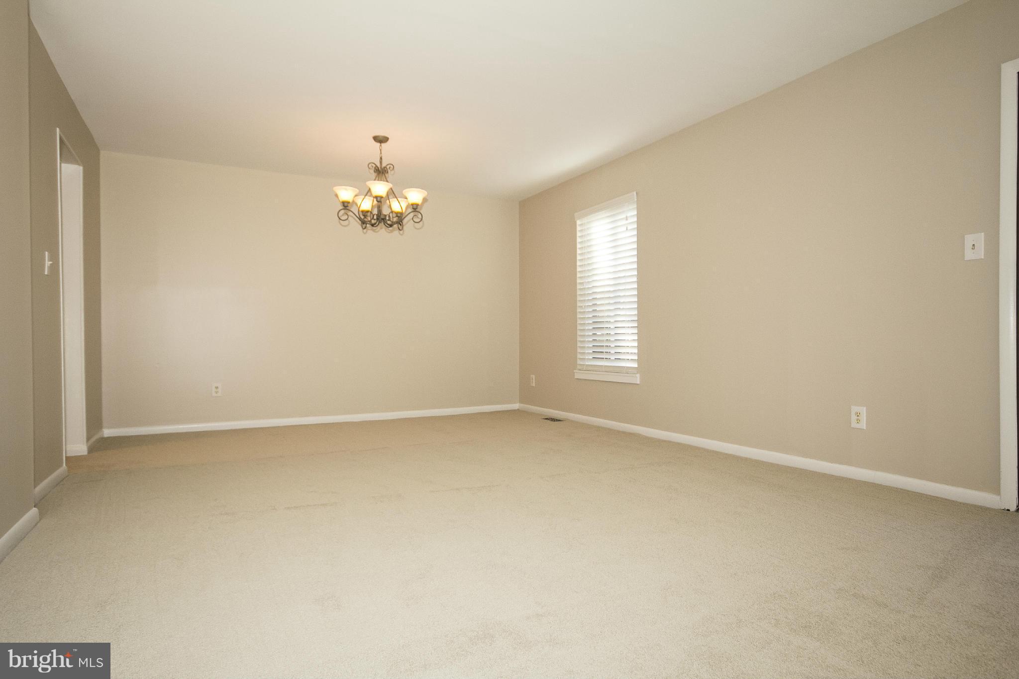 4328 Roland Springs Drive Baltimore, MD 21210 - Photo 11 of 30 Dining Room