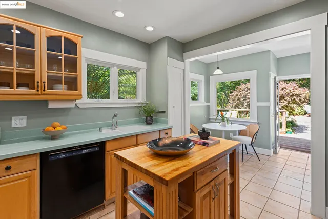 $1,200,000 | 1081 Keith Avenue, Berkeley, CA 94708