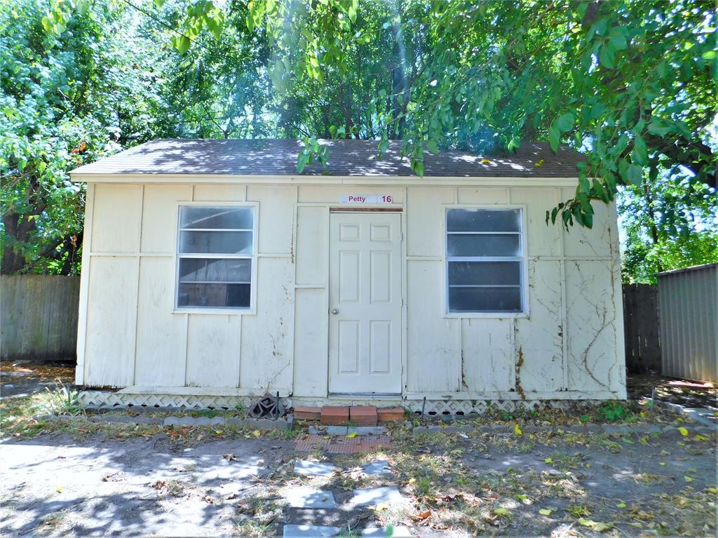 2716 Mill Pond Road Denton, TX 76209 - Photo 25 of 28