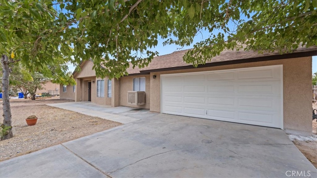 13225 Topock Road Apple Valley, CA 92308 - Photo 3 of 43 Gallery Image 3