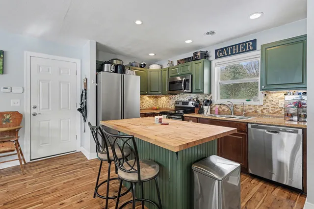 $185,000 | 230 Silver Street, Battle Creek, MI 49014